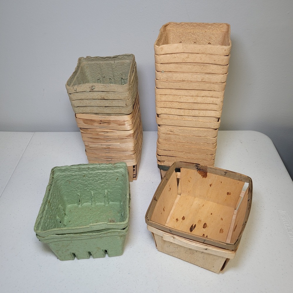 Mixed Lot of Small Berry Baskets Wood Pulp Cardboard Farm Stand Containers